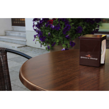 Mutfağımız kurumsal kimliğini arıyor yarışmasına tasarımcı DESİGNFRT tarafından sunulan  tasarım 