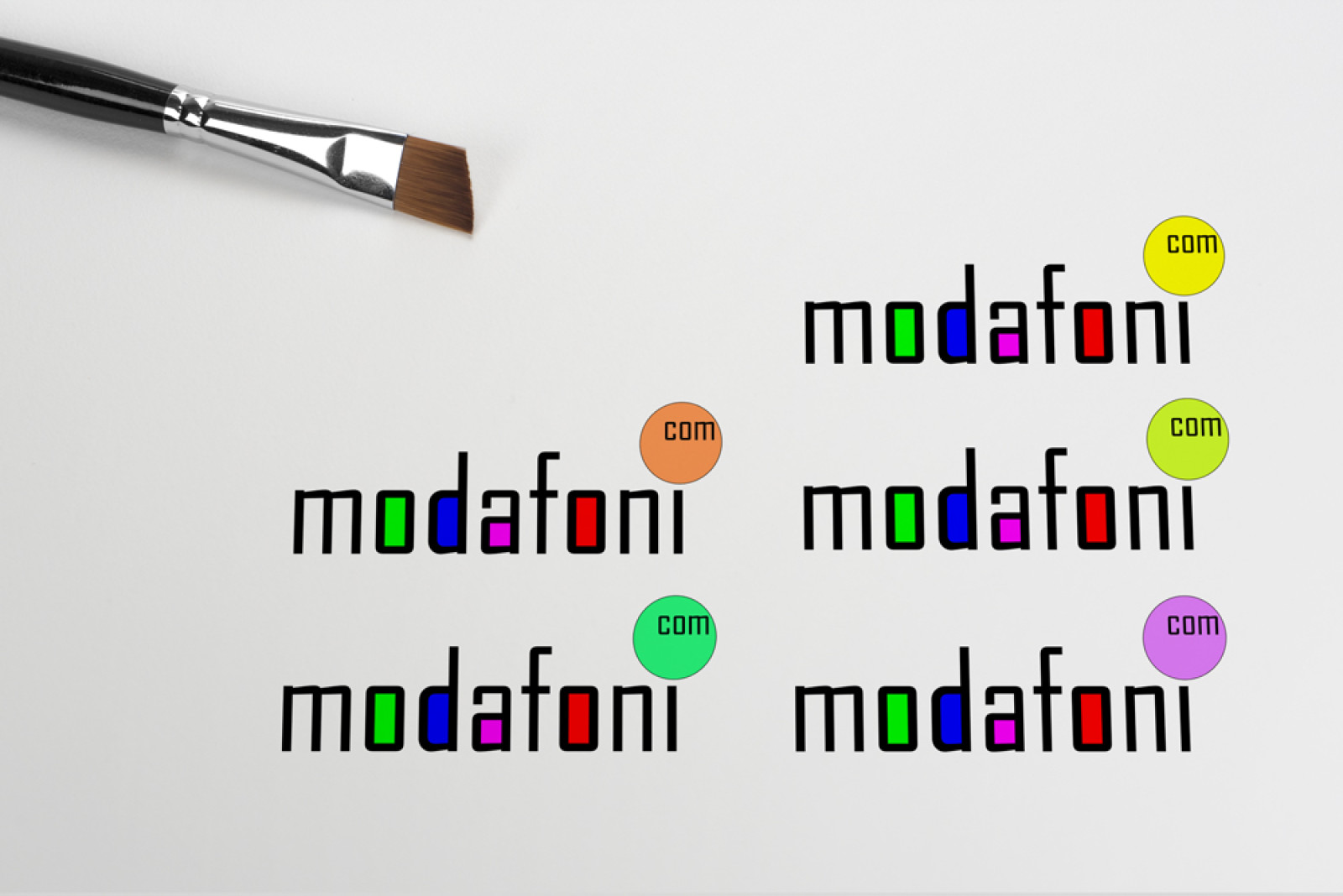 Tasarlayan Emre Korumaz-logo tasarımı modafoni.com