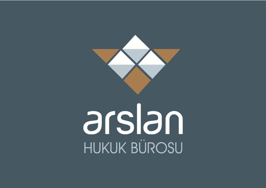 Hukuk Bürosu Logo Çalışması yarışmasına tasarımcı ulker008 tarafından sunulan  tasarım 