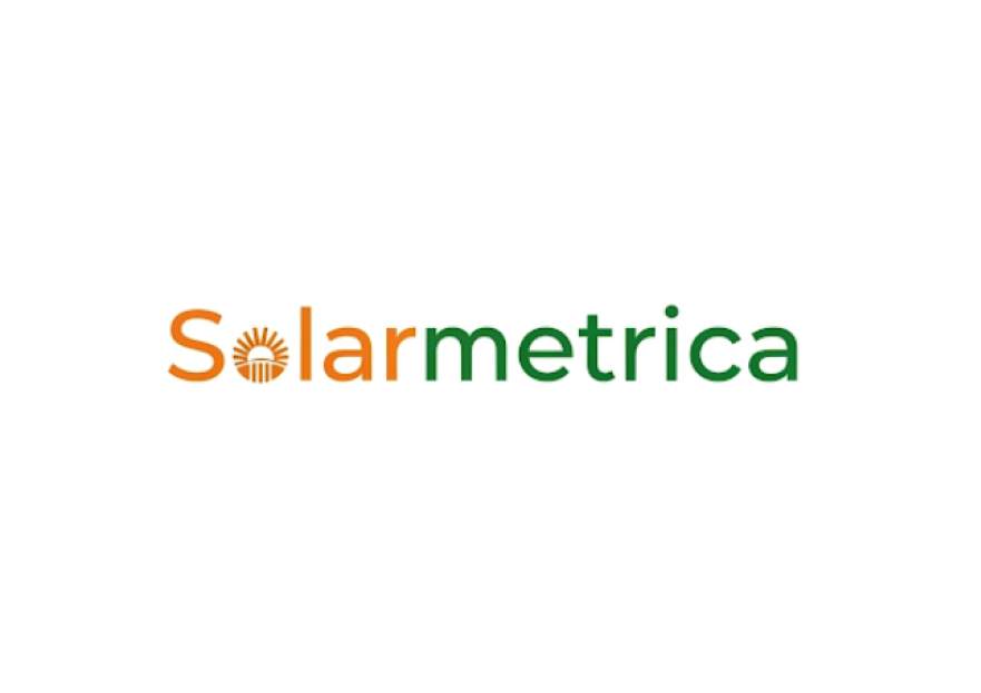 solarmetrica.com İçin Yenilikçi Logo yarışmasına tasarımcı inanç doğan tarafından sunulan  tasarım 