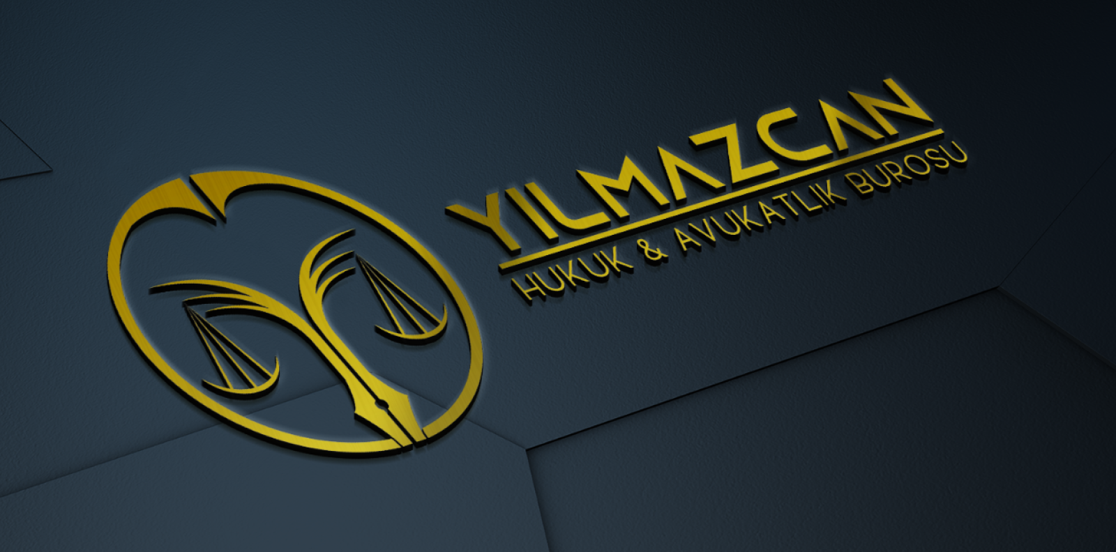 Tasarlayan Designetry-Hukuk büromuza için logo arıyoruz