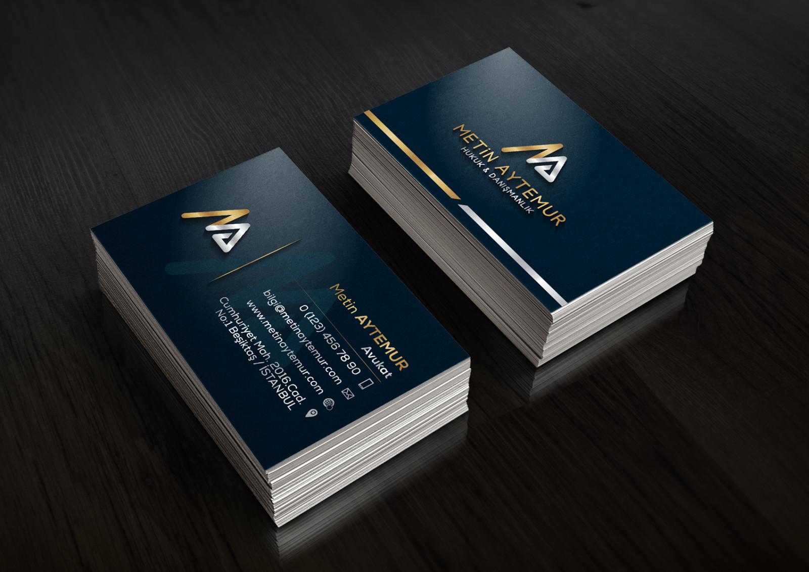 Tasarlayan Meşe Grafik-Hukuk ofisimize logo arıyoruz