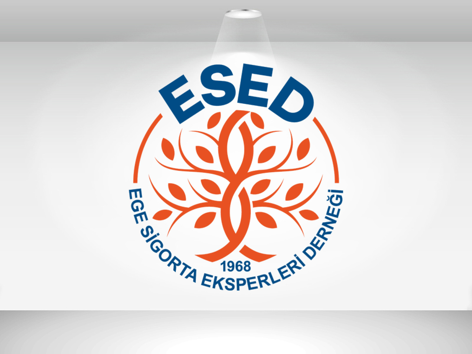 Tasarlayan Ersin Esra-Dernek Logomuzu Yenilemek İstiyoruz.