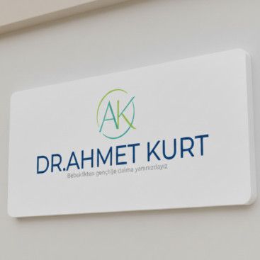 YENİ AÇILACAK ÇOCUK MUAYEHANESİ İÇİN KURUMSAL LOGO TASARIMI  yarışmasına tasarımcı inanç doğan tarafından sunulan  tasarım 