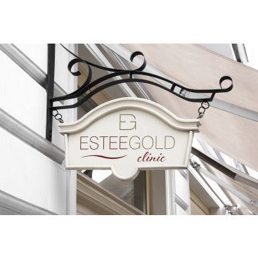 Estetik clinic merkezimize logo yarışmasına tasarımcı silence tarafından sunulan  tasarım 