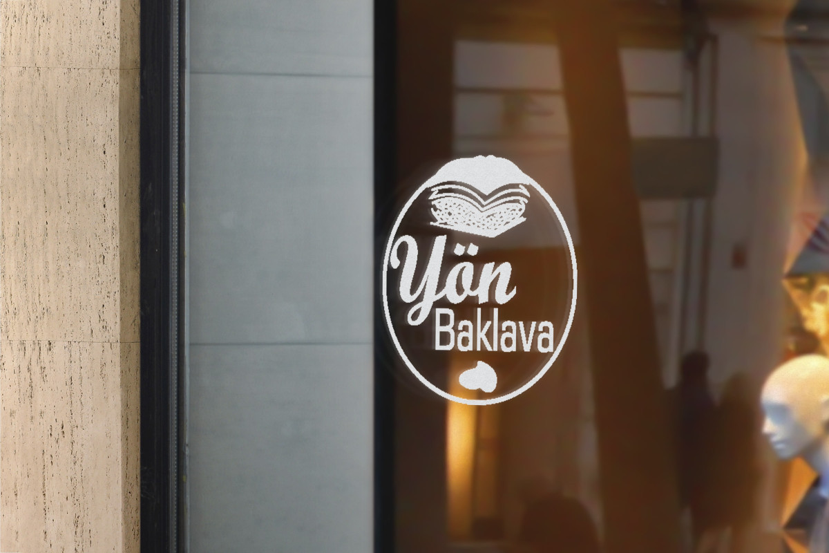 Tasarlayan Kevser Tekten-Yön Baklava şirketimiz için sade ve şık