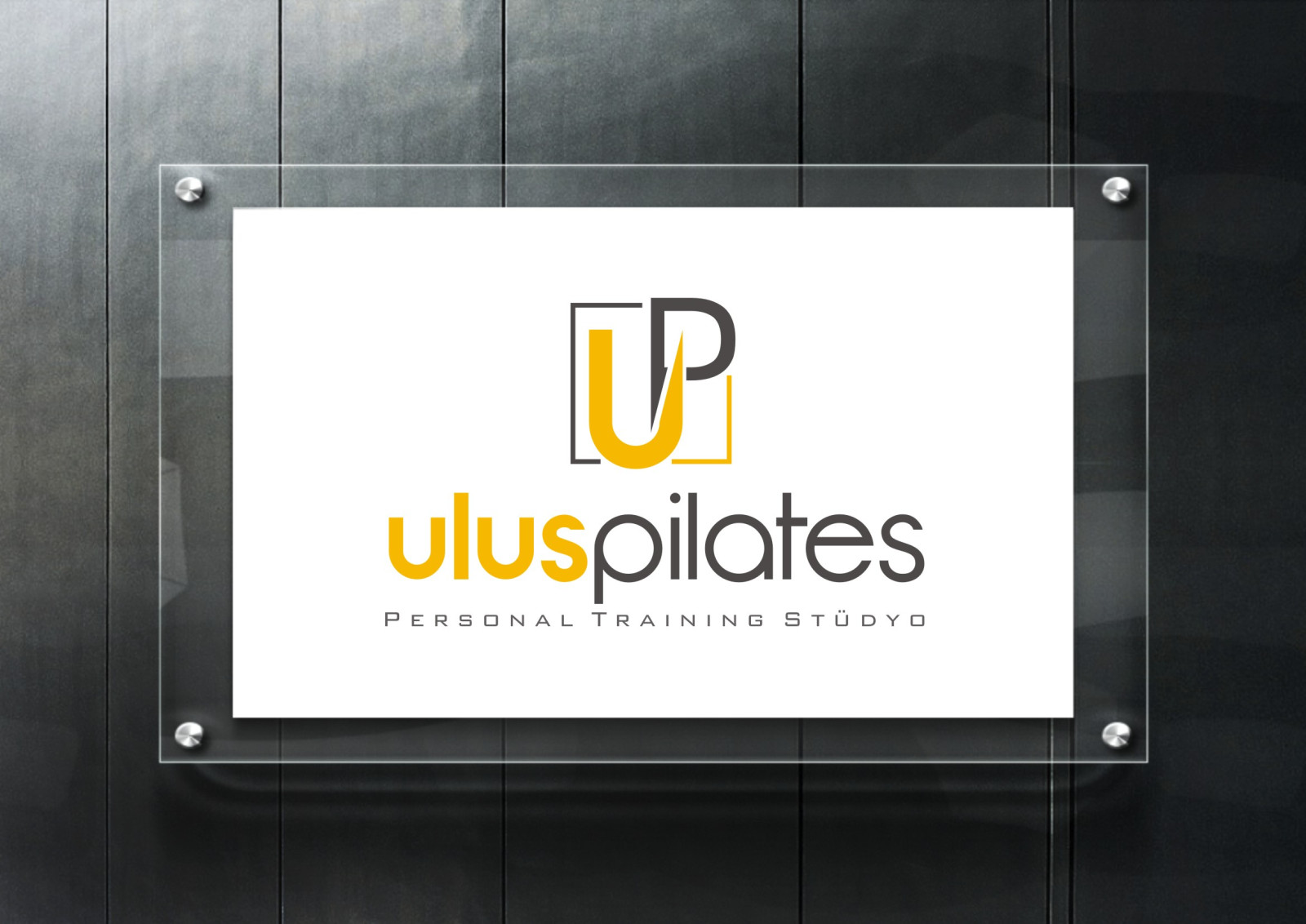 Tasarlayan RΛPİDO-Pilates ve Personal Training Stüdyo