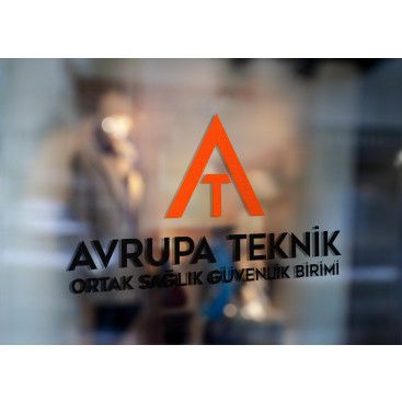 İş Güvenliği için Logo yarışmasına tasarımcı Sena C tarafından sunulan  tasarım 