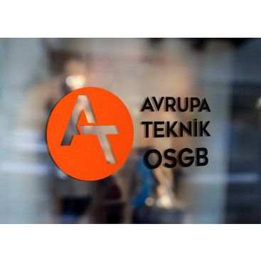 İş Güvenliği için Logo yarışmasına tasarımcı Sena C tarafından sunulan  tasarım 