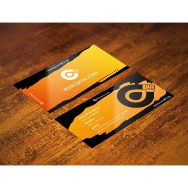 İKİNCİARAÇ İÇİN EN İYİ KARTVİZİT yarışmasına tasarımcı Tuncay Ataman tarafından sunulan  tasarım 