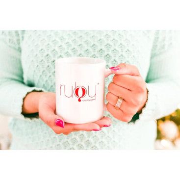  ''RUBY'' ismine logo çalışması  yarışmasına tasarımcı baariscann tarafından sunulan  tasarım 