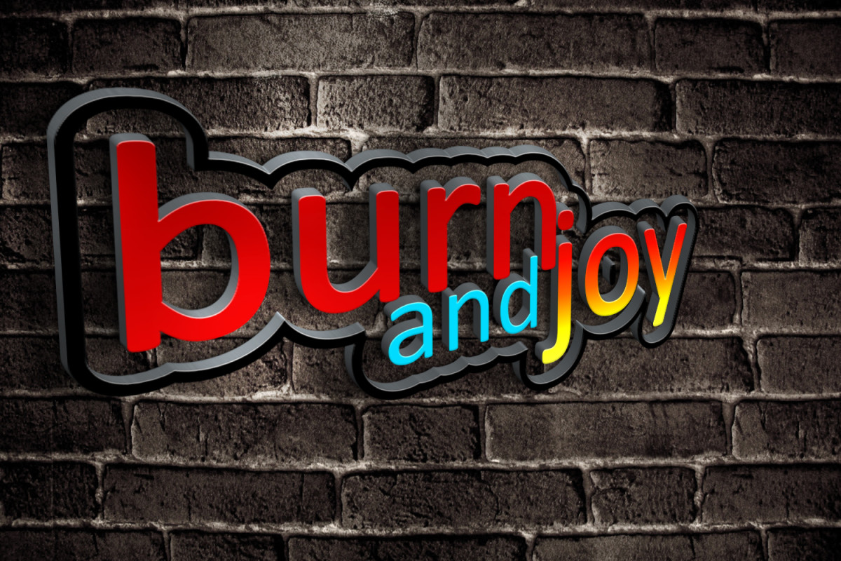 Tasarlayan grafikseli-Eğlenerek sıradışını zayıflıyoruz