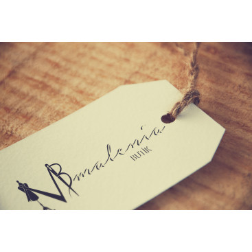 e ticaret butik sitemize logo arıyoruz yarışmasına tasarımcı Alperen.u tarafından sunulan  tasarım 