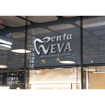 Diş kliniği için logo tasarımı yarışmasına tasarımcı Etrah™ tarafından sunulan  tasarım 