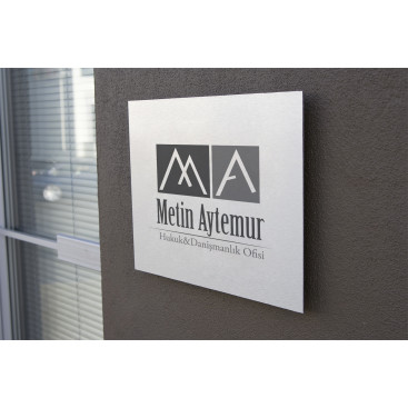 Hukuk ofisimize logo arıyoruz yarışmasına tasarımcı piyon 〄 tarafından sunulan  tasarım 