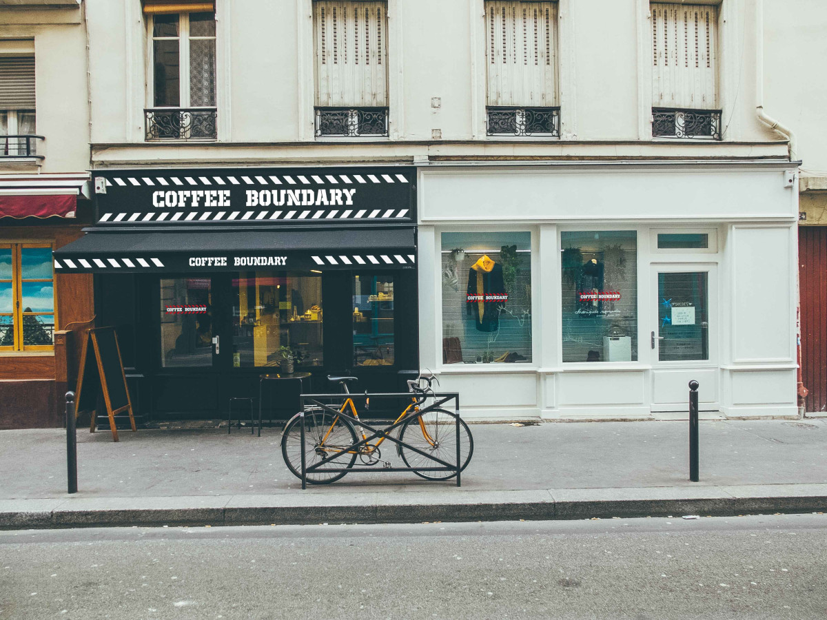 Tasarlayan btd- KURUMSAL LOGODA BENDEN ÜSTÜNÜ YOK  