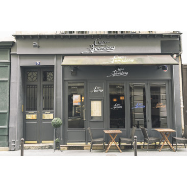  KURUMSAL LOGODA BENDEN ÜSTÜNÜ YOK   yarışmasına tasarımcı DreamDesigner tarafından sunulan  tasarım 