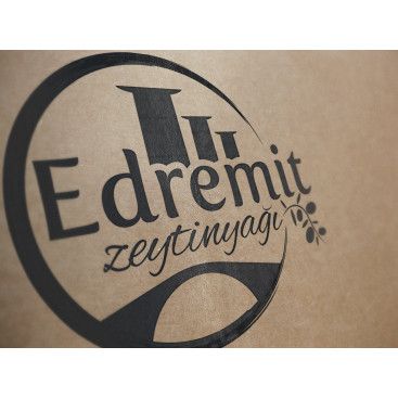 EDREMİT ZEYTİNYAĞI yarışmasına tasarımcı •Peregrine• tarafından sunulan  tasarım 
