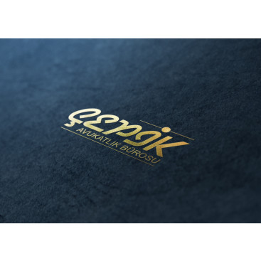 Çok şık ,dikkat çekici  Avukatlık Logosu yarışmasına tasarımcı bulutweb tarafından sunulan  tasarım 