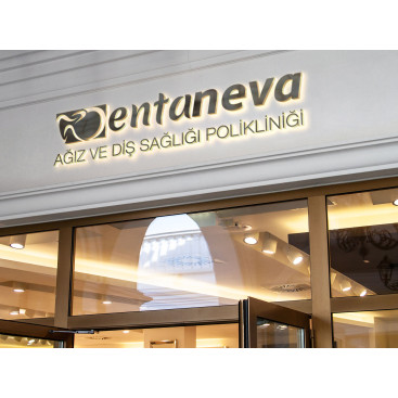 Diş kliniği için logo tasarımı yarışmasına tasarımcı Etrah™ tarafından sunulan  tasarım 