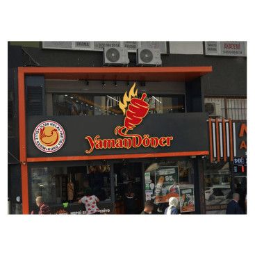 Kuru Yolum Helal Tavuk Döner Markası  yarışmasına tasarımcı grafikodam tarafından sunulan  tasarım 