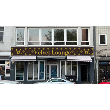 Lüks ve Çarpıcı Tabela Logosu yarışmasına tasarımcı ErcanH tarafından sunulan  tasarım 