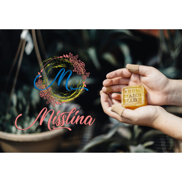 KOZMETİK FİRMASI İÇİN LOGO TASARIMI yarışmasına tasarımcı rAksa tarafından sunulan  tasarım 