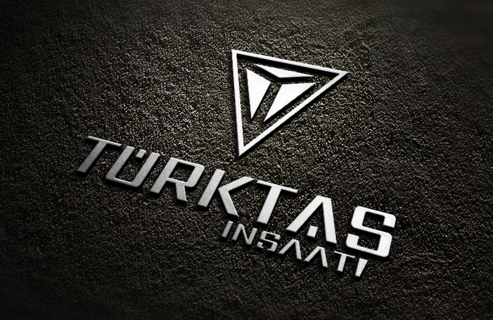 Tasarlayan hbgrafik-Hep aynı, hep aynı; bu sefer ayrı !