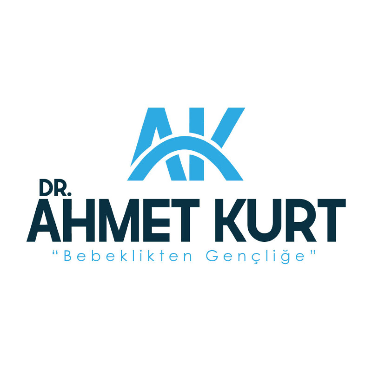 Tasarlayan melek gümüş-YENİ AÇILACAK ÇOCUK MUAYEHANESİ İÇİN KURUMSAL LOGO TASARIMI 