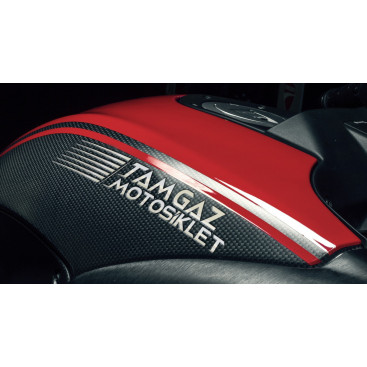 Tam Gaz Motosiklet yarışmasına tasarımcı X95 tarafından sunulan  tasarım 