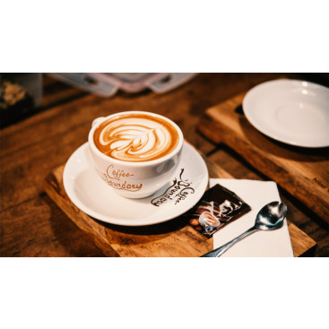  KURUMSAL LOGODA BENDEN ÜSTÜNÜ YOK   yarışmasına tasarımcı DreamDesigner tarafından sunulan  tasarım 