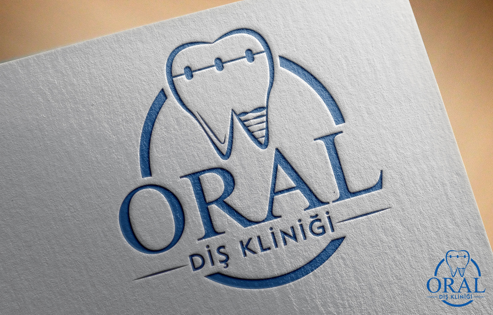 Tasarlayan Thomas Bewick-Oral Diş Kliniği - Logo Tasarımı